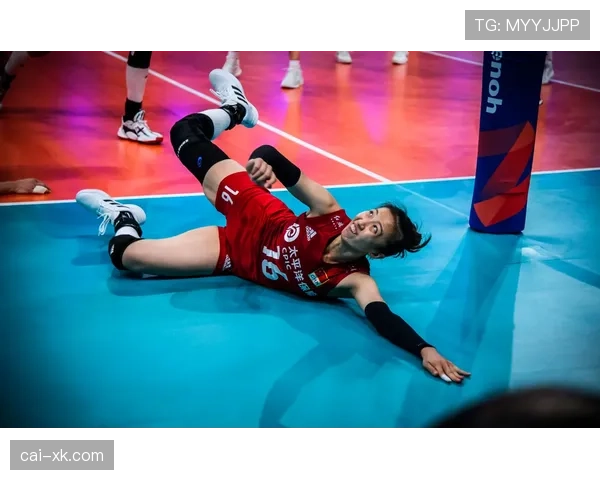 丁霞家的冰箱里居然塞满了能量胶，这谁顶得住啊