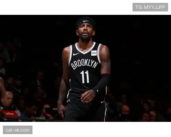 凯里·欧文晒家居照，连一只靠枕都比我整套家具有面子